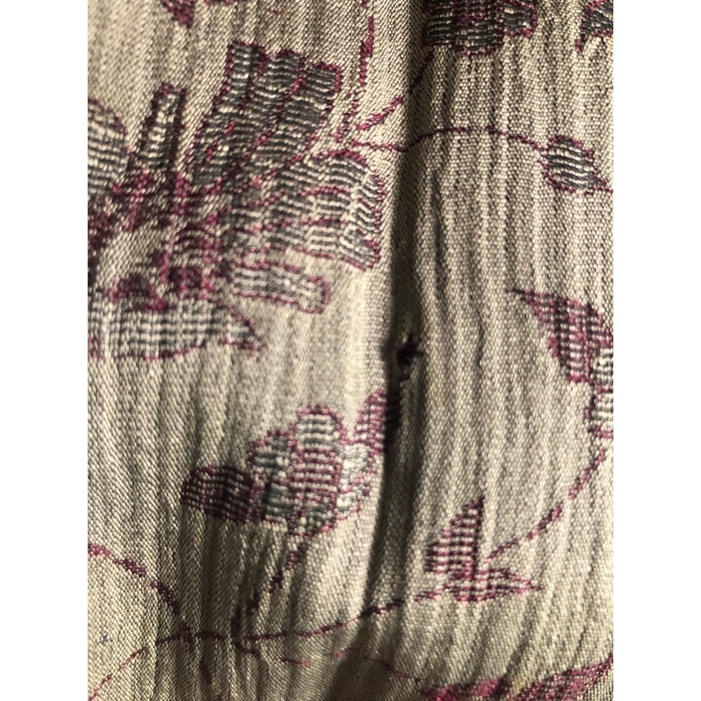 Victorian Silk-Floral Vintage Japanese Kimono - Picture 8 of 8